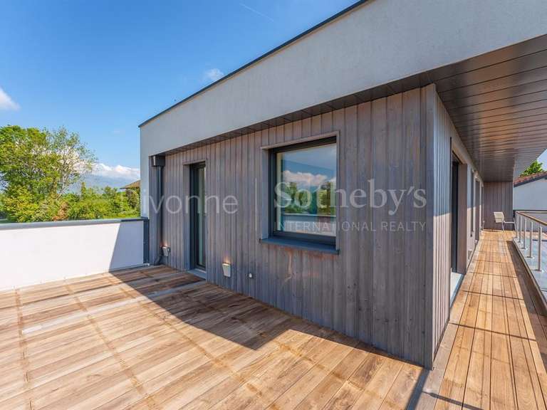 House Prévessin-Moëns - 5 bedrooms - 200m²