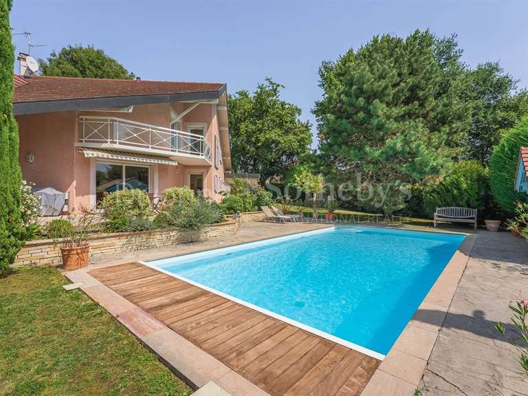 Maison Prévessin-Moëns - 6 chambres - 320m²
