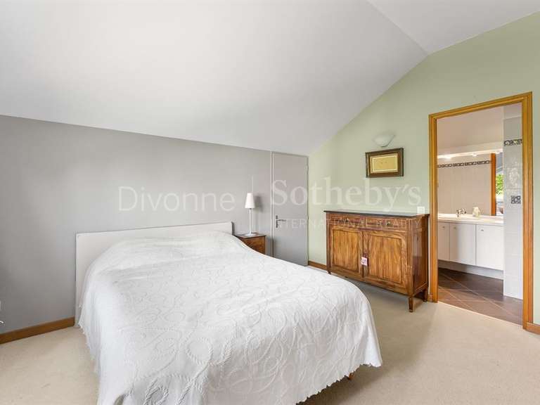 Maison Prévessin-Moëns - 6 chambres - 320m²