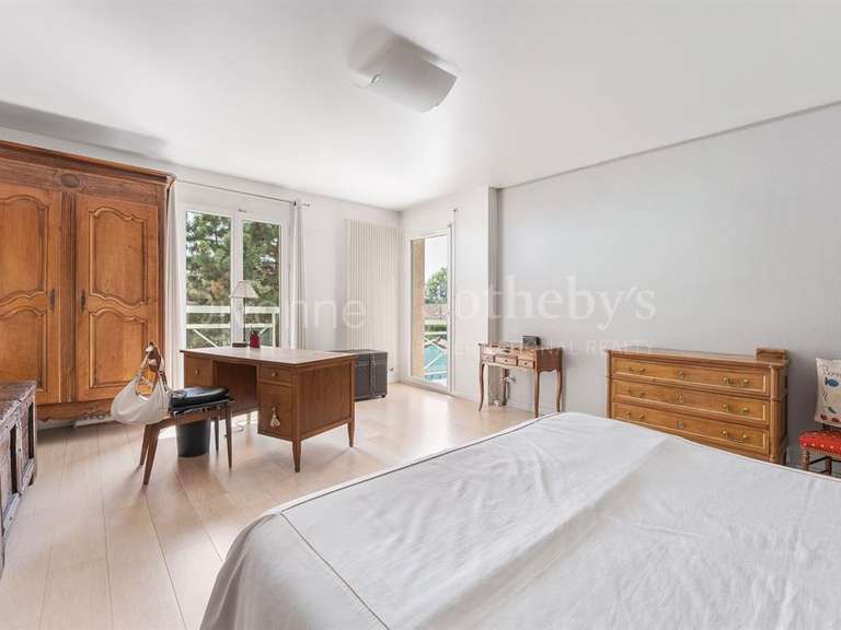 Maison Prévessin-Moëns - 6 chambres - 320m²