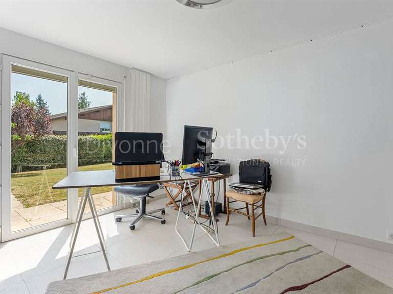 Maison Prévessin-Moëns - 6 chambres - 320m²