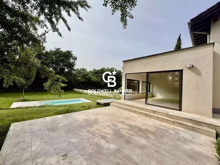 Maison Prévessin-Moëns - 4 chambres - 220m²