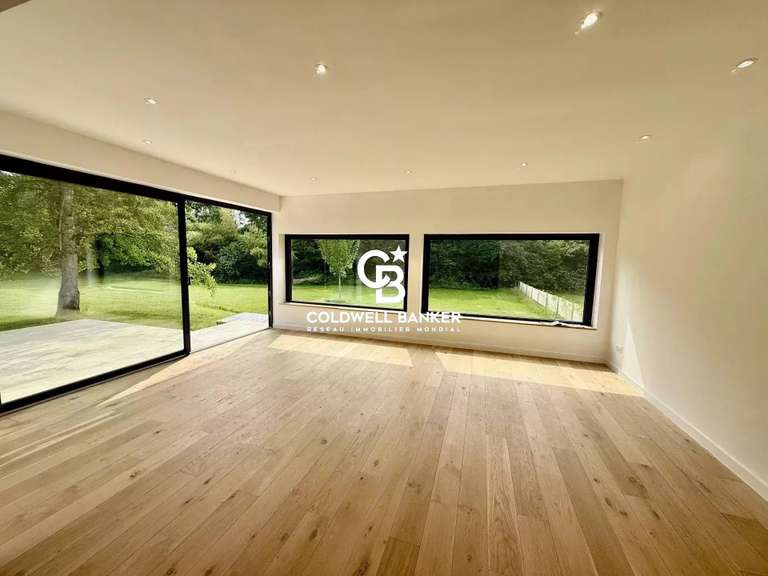 Maison Prévessin-Moëns - 4 chambres - 220m²