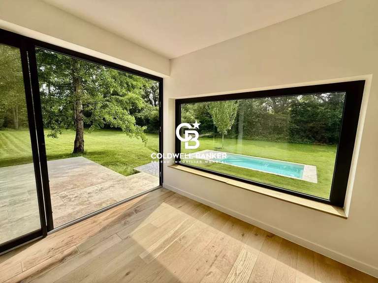 Maison Prévessin-Moëns - 4 chambres - 220m²