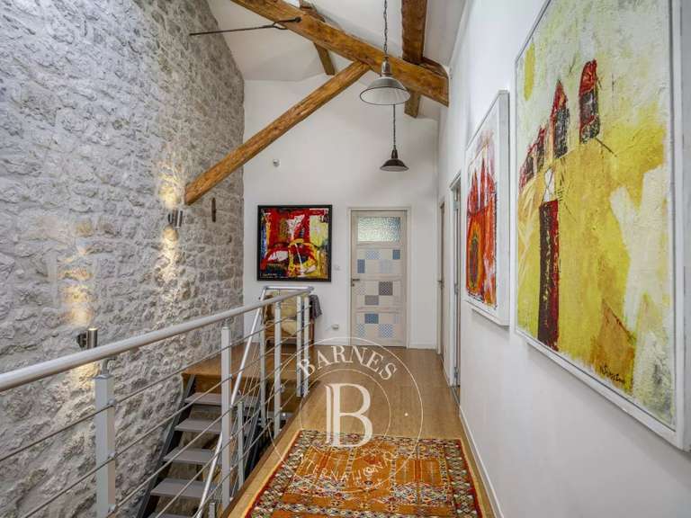 Maison Prévessin-Moëns - 3 chambres - 239m²