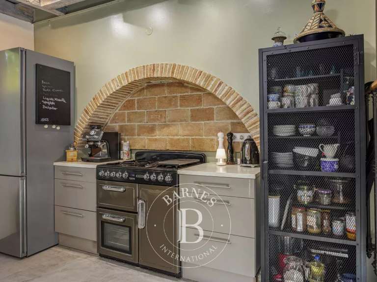 Maison Prévessin-Moëns - 3 chambres - 239m²