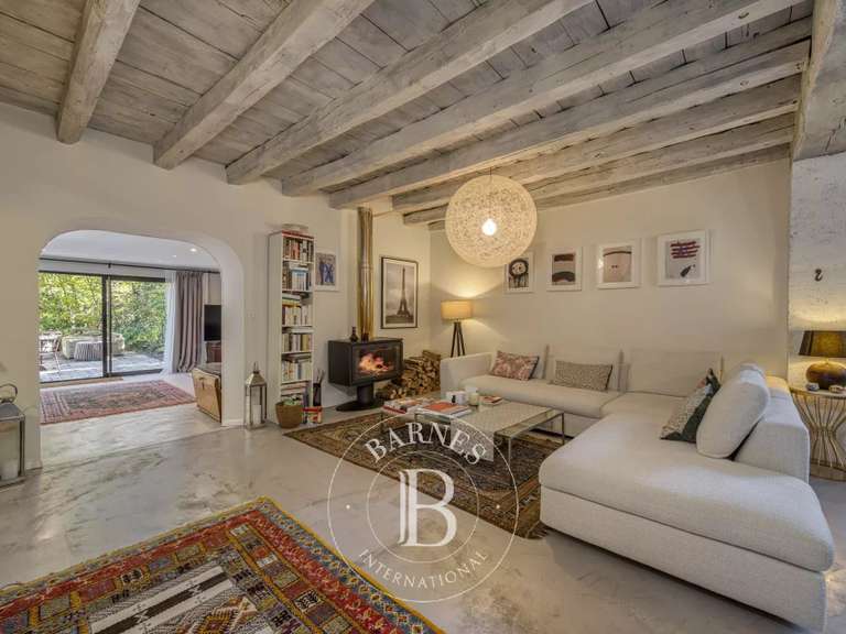 Maison Prévessin-Moëns - 3 chambres - 239m²