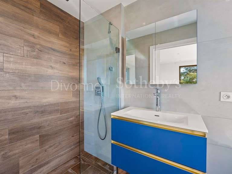 Maison Prévessin-Moëns - 5 chambres - 200m²