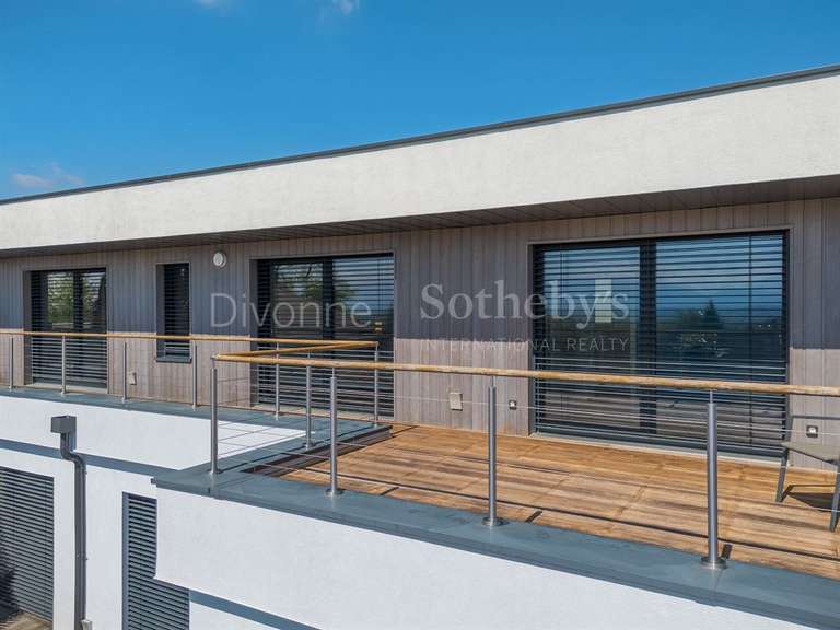 Maison Prévessin-Moëns - 5 chambres - 200m²