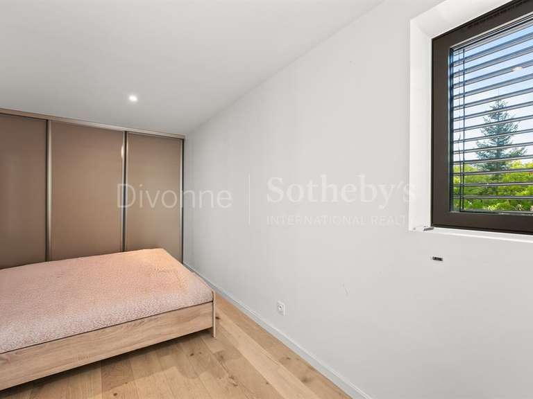 Maison Prévessin-Moëns - 5 chambres - 200m²