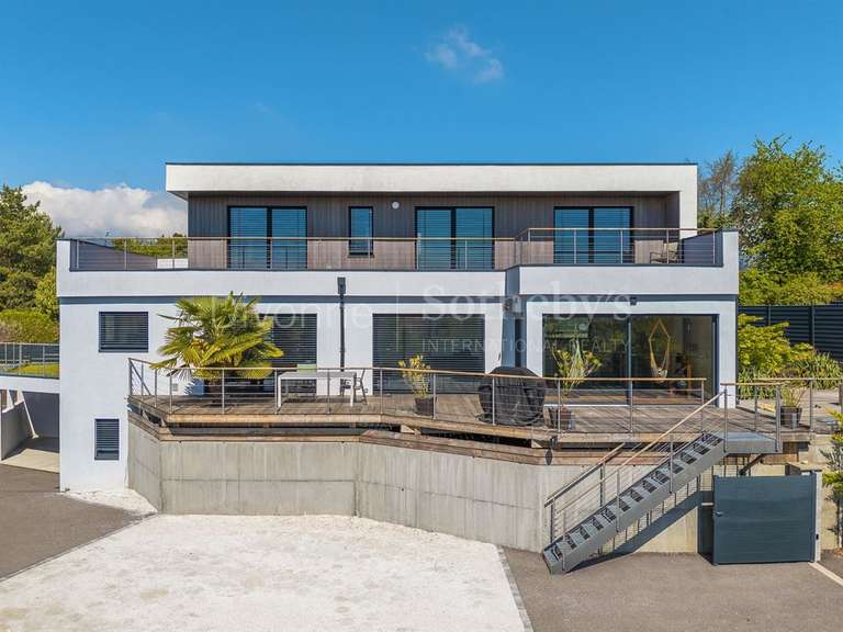 Maison Prévessin-Moëns - 5 chambres - 200m²