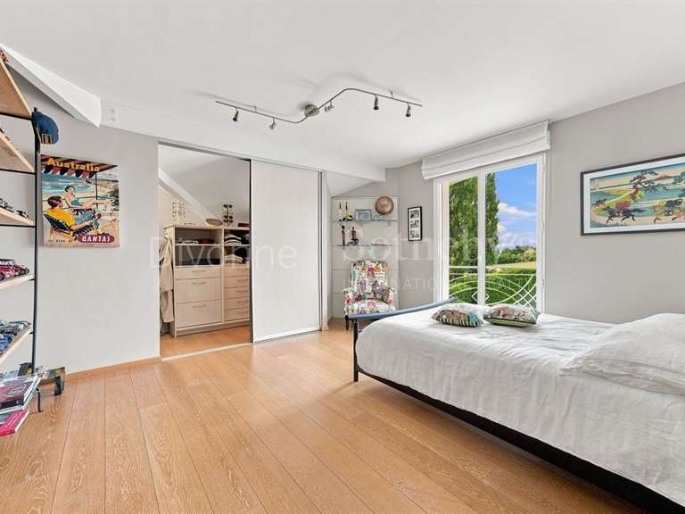 Maison Prévessin-Moëns - 5 chambres - 280m²