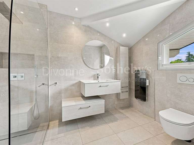 Maison Prévessin-Moëns - 5 chambres - 280m²