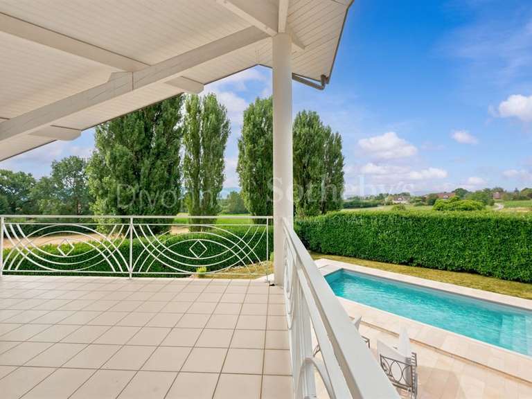 Maison Prévessin-Moëns - 5 chambres - 280m²