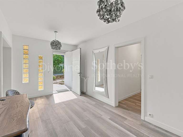 Maison Prévessin-Moëns - 5 chambres - 564m²