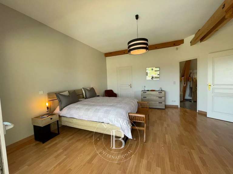 Villa Prévessin-Moëns - 4 chambres - 224m²