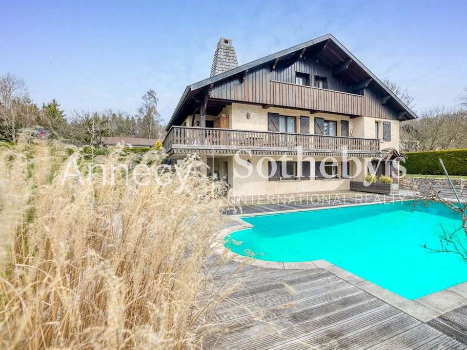 Maison Pringy