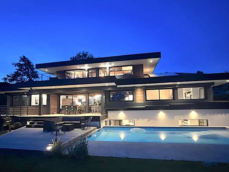 House Pringy - 5 bedrooms - 454m²