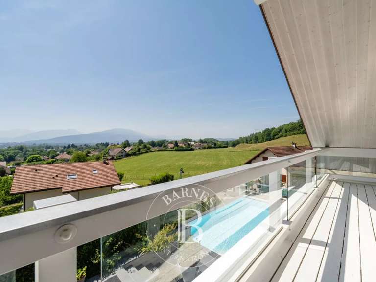 Villa Pringy - 3 chambres - 206m²