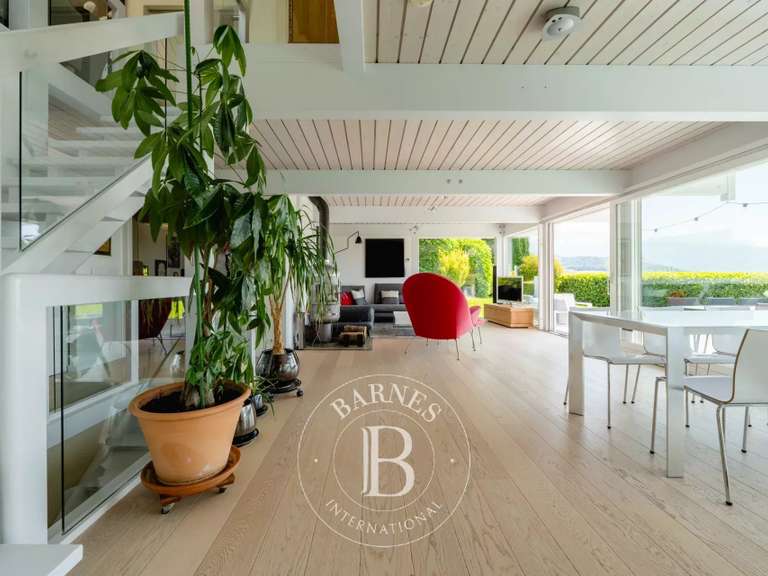 Villa Pringy - 3 chambres - 206m²