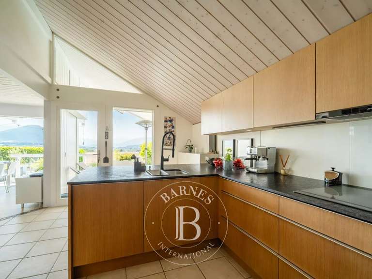 Villa Pringy - 3 chambres - 206m²