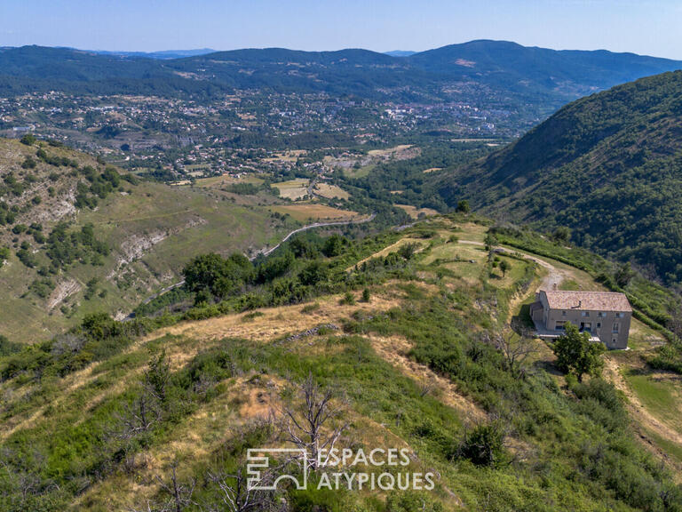 Maison Privas - 4 chambres - 265m²
