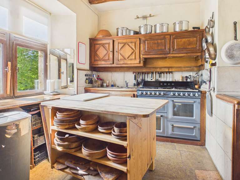 Castle Promilhanes - 6 bedrooms - 412m²