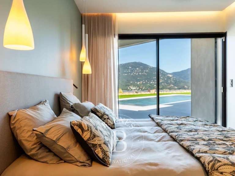 Villa avec Vue sur mer Propriano - 5 chambres - 360m²