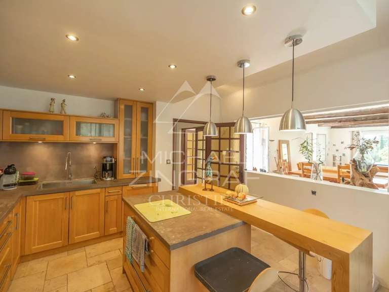 Propriété Puget - 10 chambres - 470m²