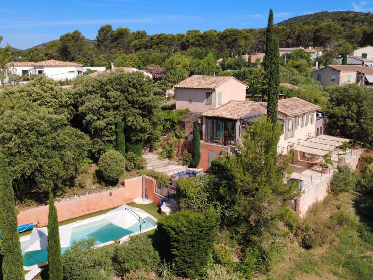 Villa Puget - 6 bedrooms - 195m²