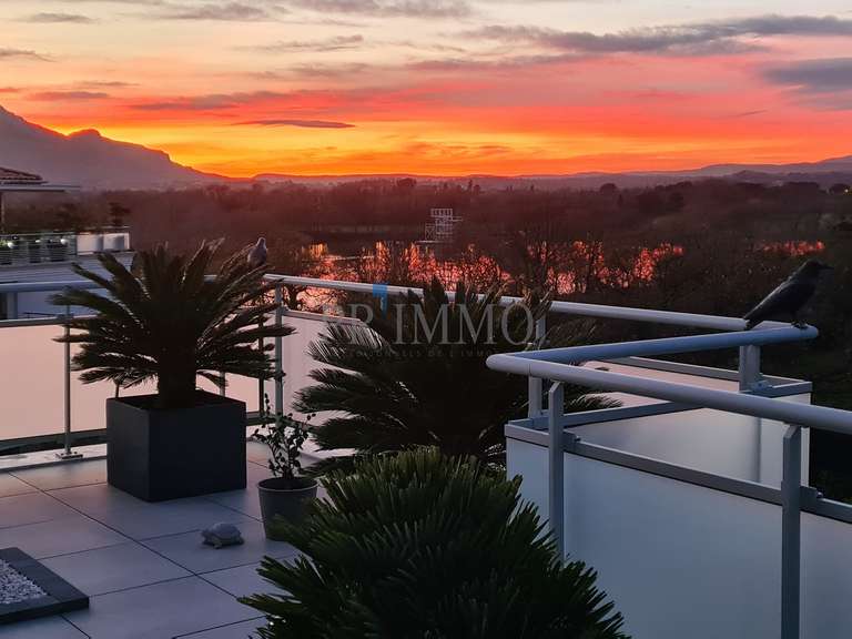 Apartment Puget-sur-Argens - 3 bedrooms - 105m²