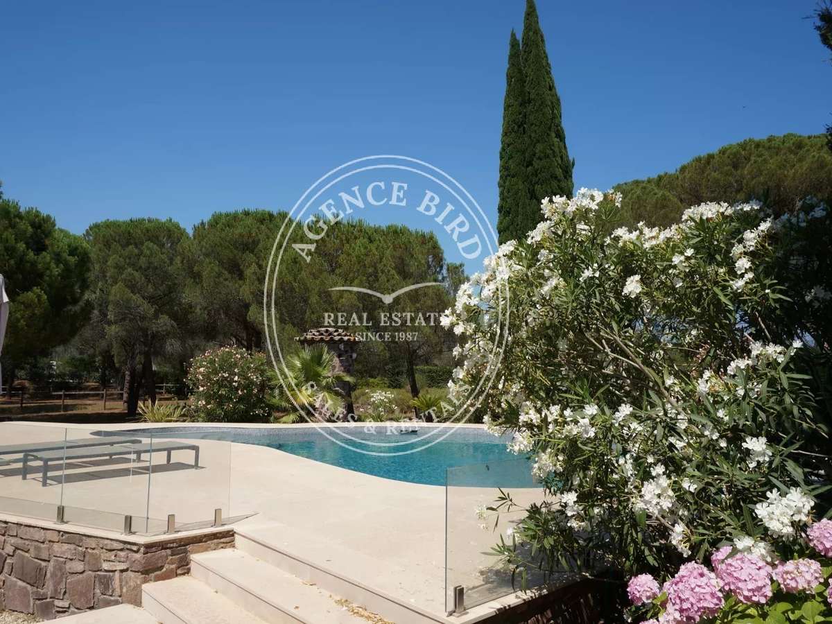 House Puget-sur-Argens