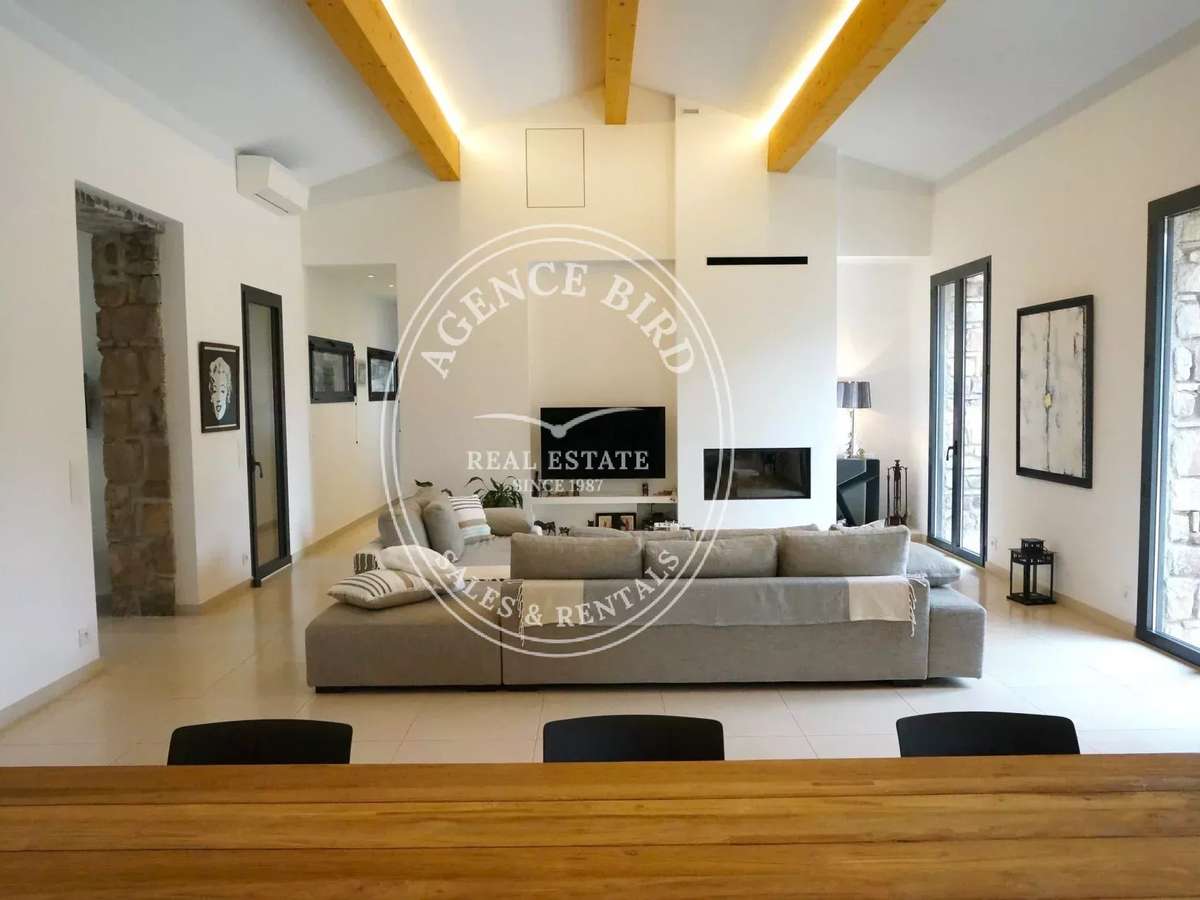 House Puget-sur-Argens