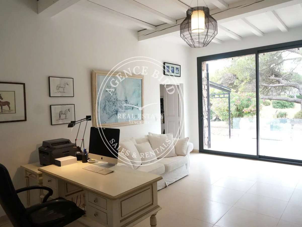 House Puget-sur-Argens