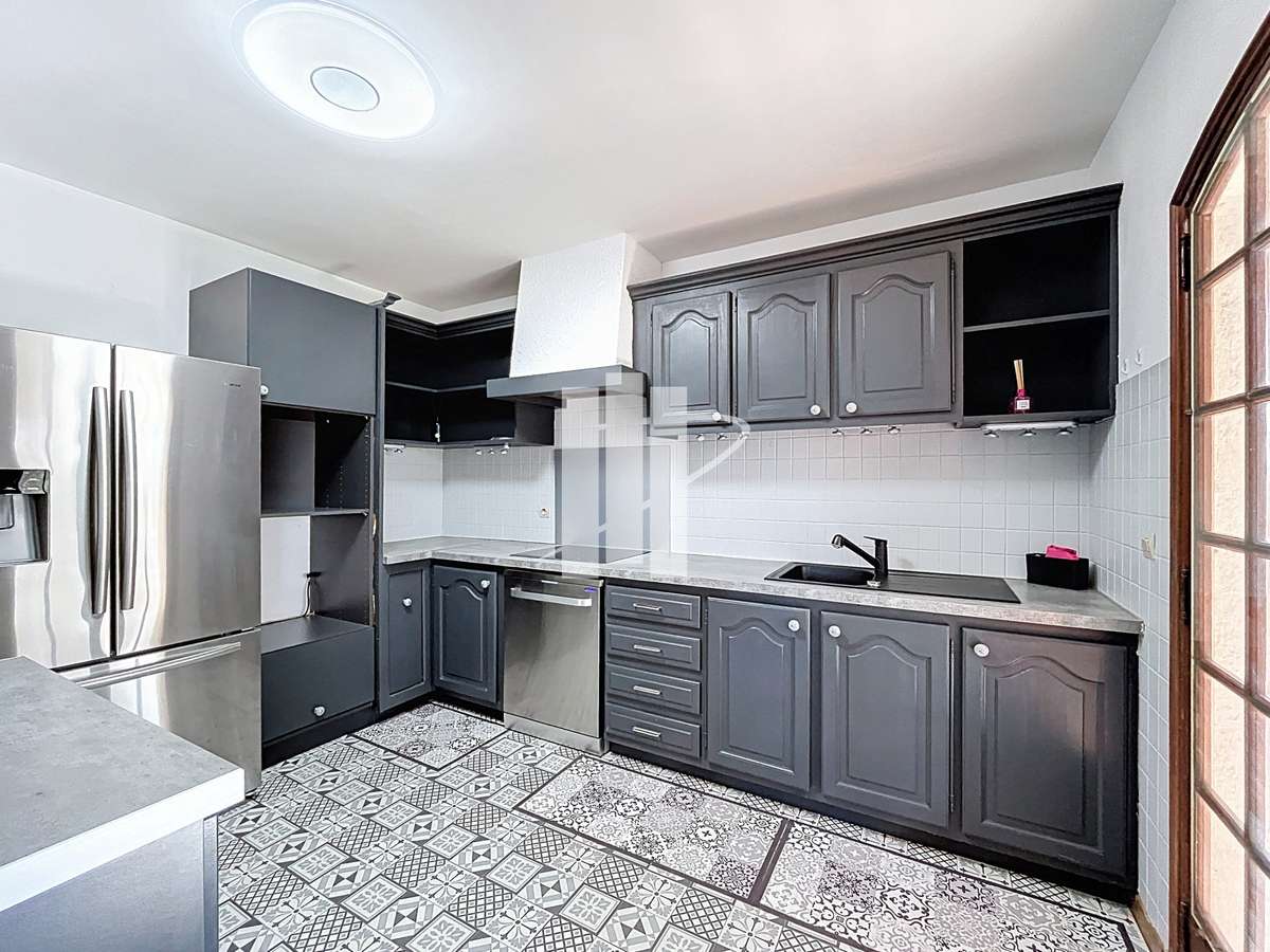 House Puget-sur-Argens