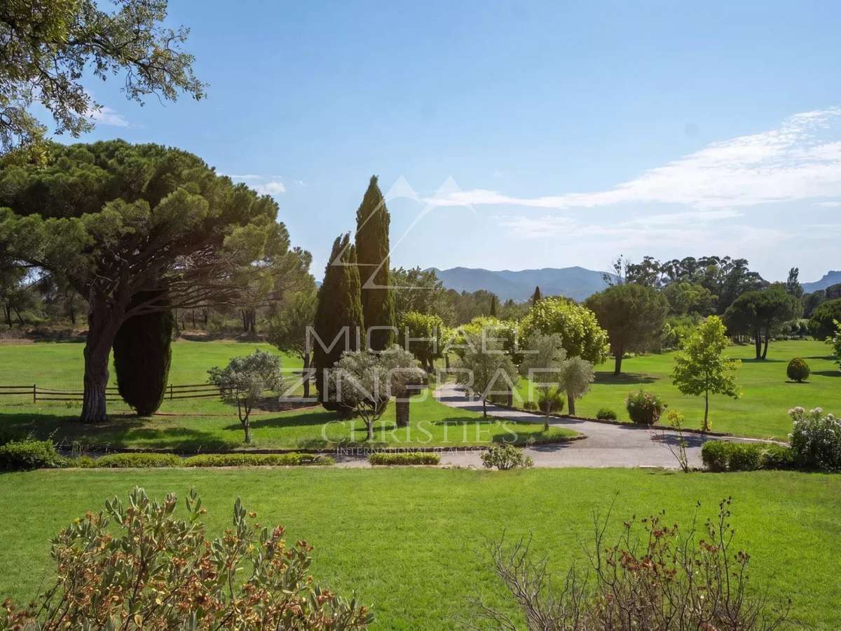 Propriété Puget-sur-Argens