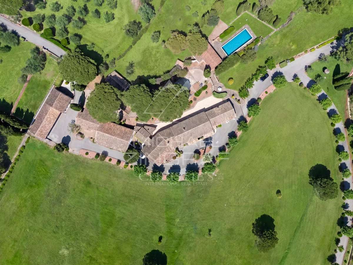 Propriété Puget-sur-Argens