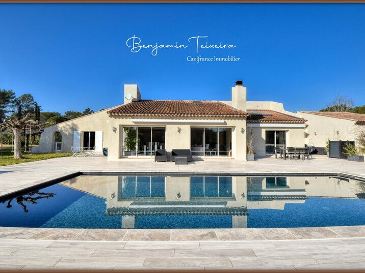 Vente Villa Puget-sur-Argens - 5 chambres