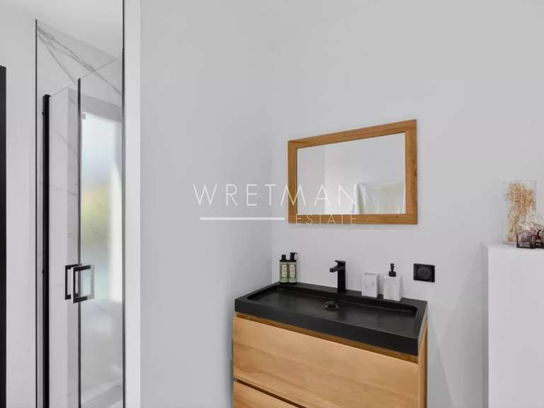 Villa Puget-sur-Argens - 4 chambres - 205m²