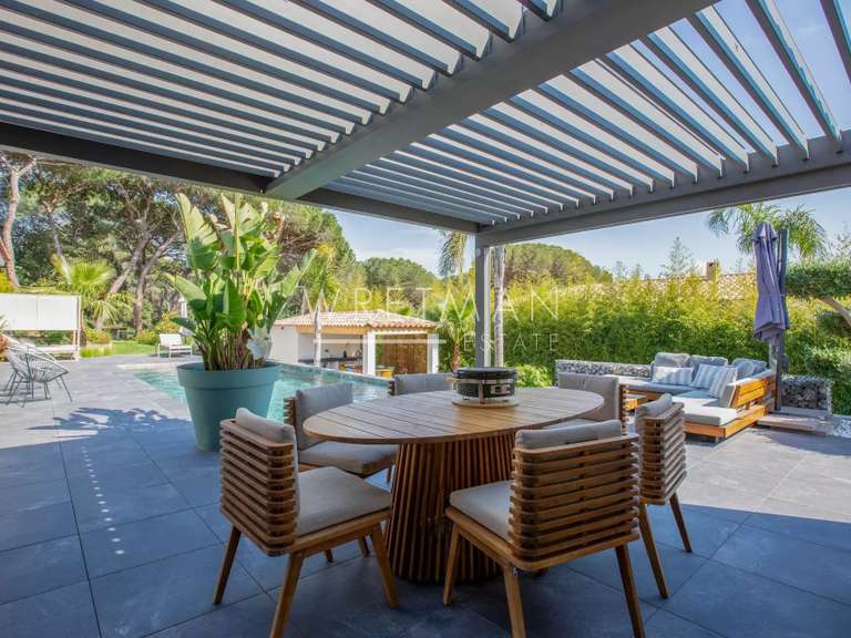 Villa Puget-sur-Argens - 4 chambres - 205m²