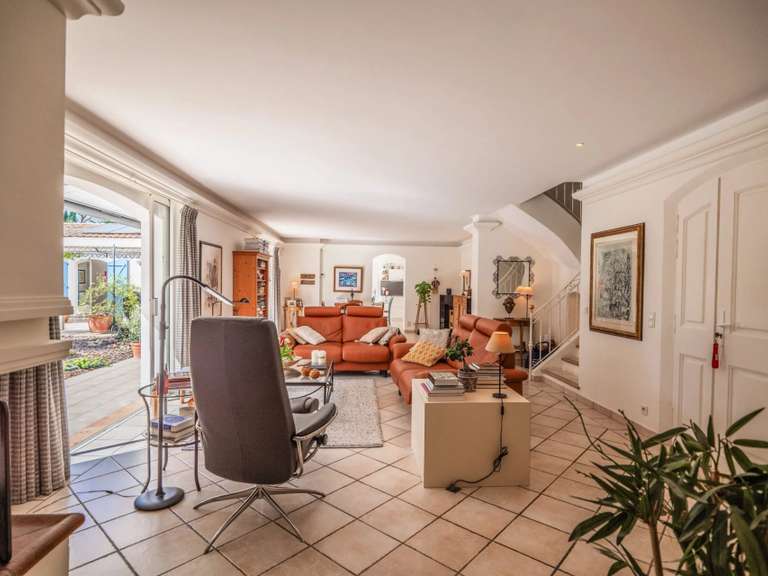 Villa Puget-sur-Argens - 3 chambres - 336m²