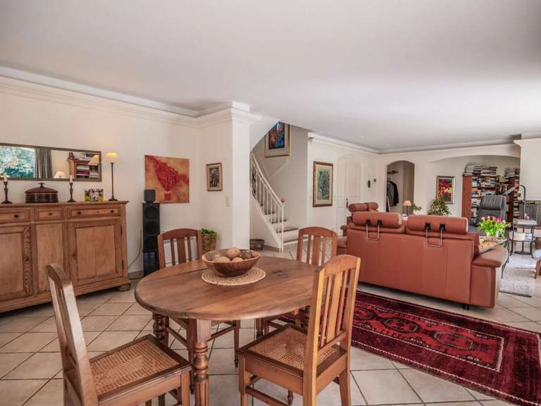 Villa Puget-sur-Argens - 3 chambres - 336m²