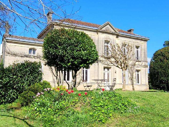 Maison Pugnac - 408m²
