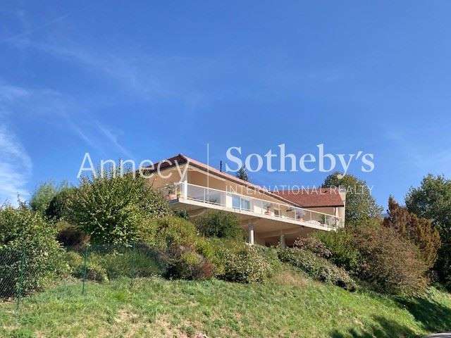 Maison Pugny-Chatenod - 3 chambres - 190m²