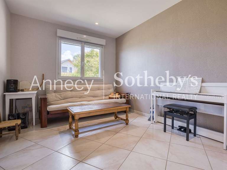 Maison Pugny-Chatenod - 3 chambres - 190m²