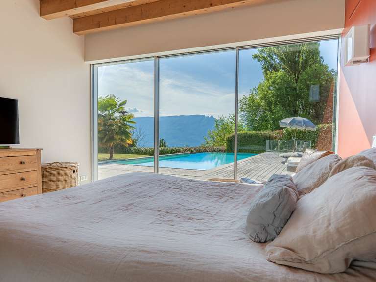 Maison Pugny-Chatenod - 4 chambres - 326m²