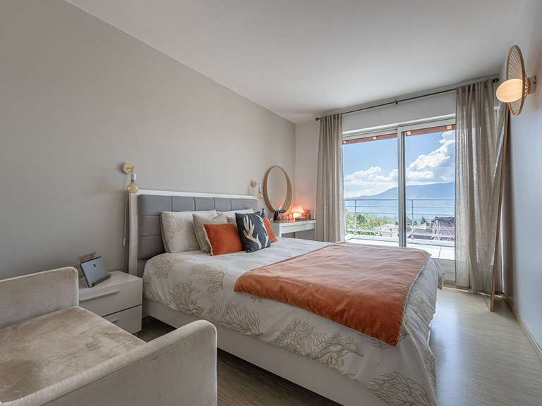 Maison Pugny-Chatenod - 4 chambres - 182m²