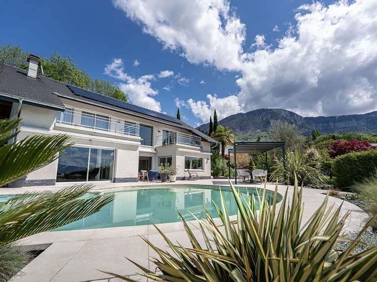 Maison Pugny-Chatenod - 4 chambres - 182m²