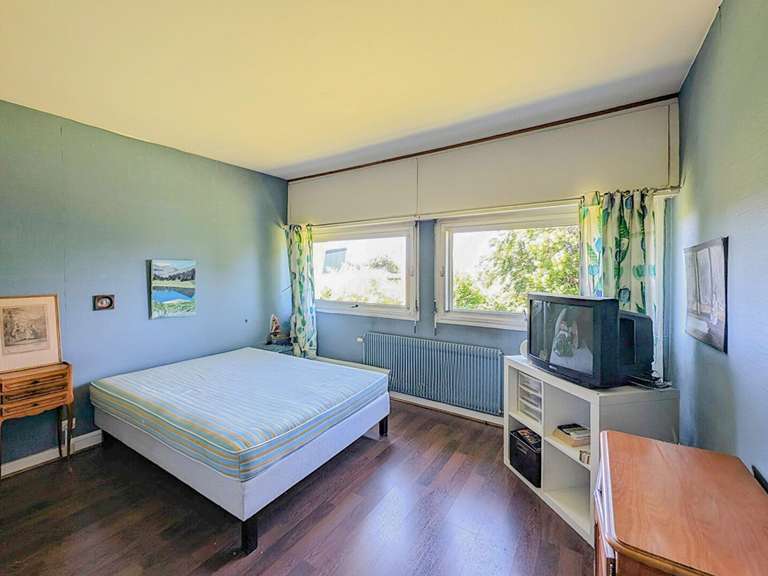 Maison Pugny-Chatenod - 6 chambres - 228m²
