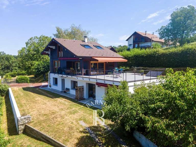 Maison Pugny-Chatenod - 5 chambres - 224m²